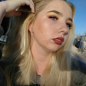 Meet your Posher, Sonijah